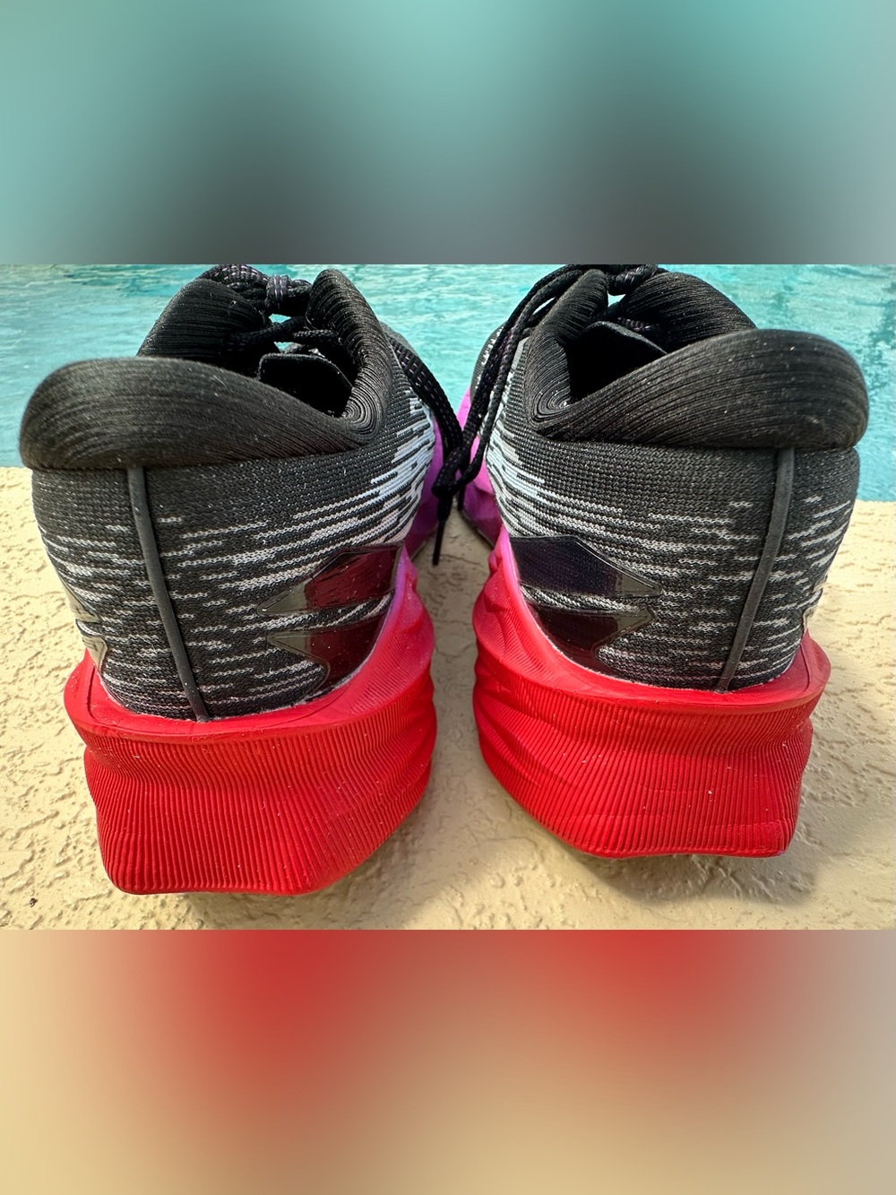 ASICS Novablast 3 Black Purple Red Running Shoes 1012B288 Women Size 9.5 in VGC - Picture 7 of 14